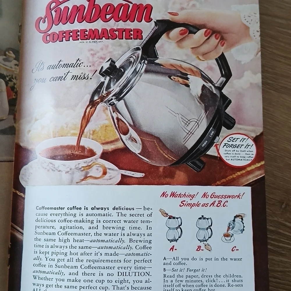 Vintage Sunbeam Automatic Mixmaster, 1948 Edition in Classic White Booklet